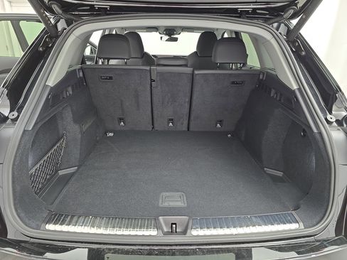 Used 2025 Audi Q5 Premium Plus w/ Premium Plus image 12