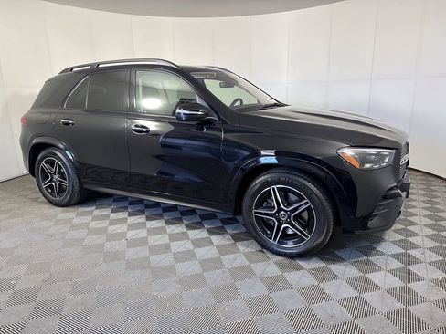 Certified 2025 Mercedes-Benz GLE 450 4MATIC image 7