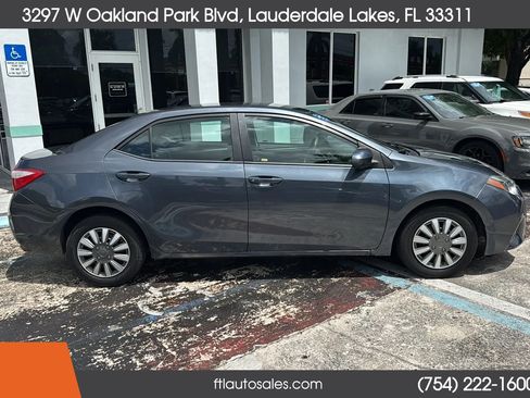 Used 2015 Toyota Corolla L FWD image 9