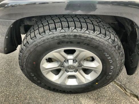 Used 2024 Toyota 4Runner SR5 Premium w/ Moonroof Package image 10