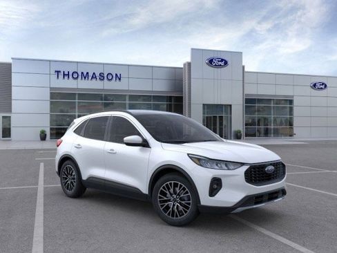 New 2025 Ford Escape Plug-in Hybrid image 43
