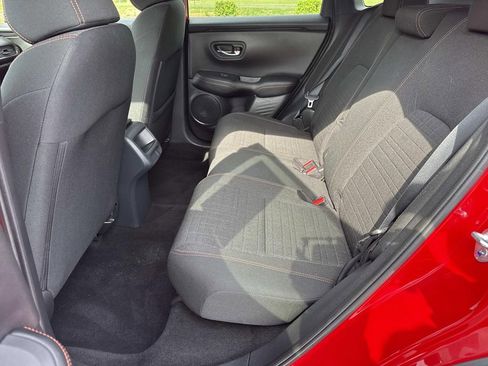 Used 2025 Honda HR-V Sport image 23