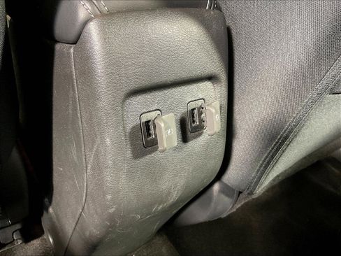 Used 2023 Nissan Kicks SR FWD image 16