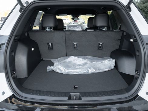 New 2026 GMC Terrain AT4 image 67