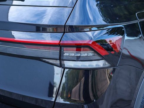 New 2026 Volkswagen Taos S image 11