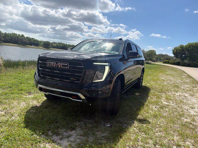 Used 2025 GMC Yukon XL AT4 Ultimate AWD/4WD image 3