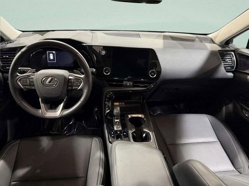 Used 2025 Lexus NX 350 AWD image 11