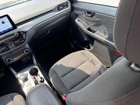 Used 2024 Ford Escape Active FWD image 16