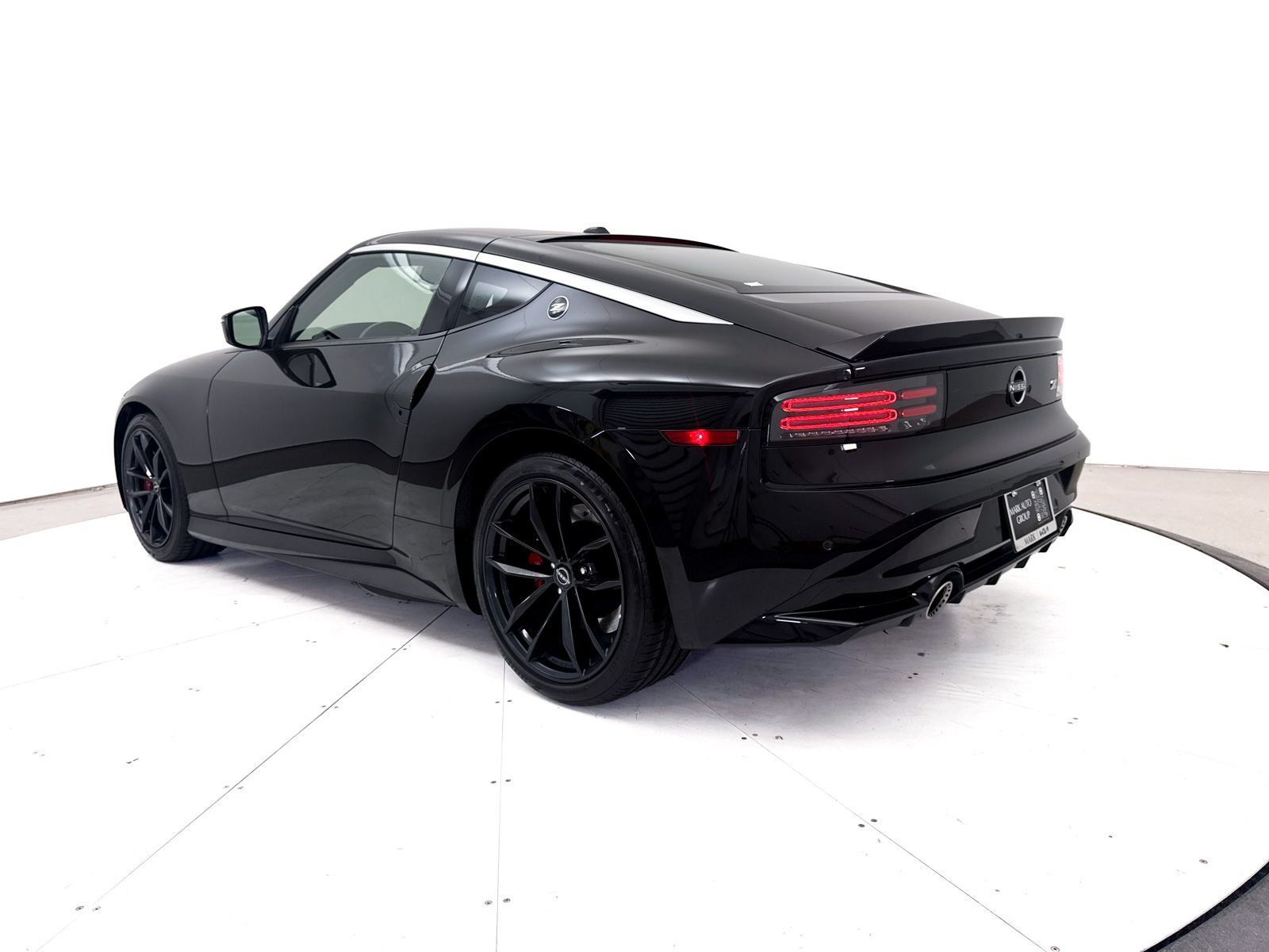 Used 2024 Nissan Z Performance w/ Floor Mat Package RWD image 17