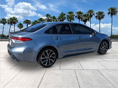 Used 2020 Toyota Corolla SE w/ SE Premium Package image 6