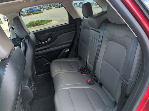 Certified 2023 Lincoln Corsair FWD image 15