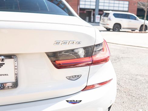 Used 2022 BMW 330e xDrive w/ M Sport Package image 51