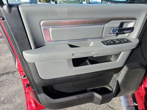 Used 2015 RAM 1500 Big Horn image 11