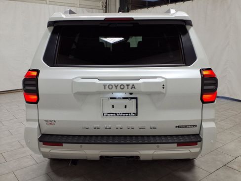 New 2026 Toyota 4Runner Limited AWD/4WD image 8