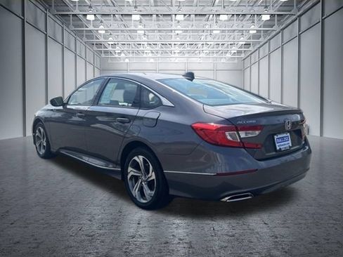 Used 2018 Honda Accord EX-L image 3