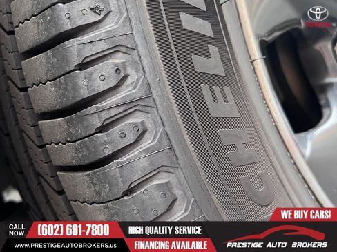 Used 2016 Toyota Highlander XLE image 21