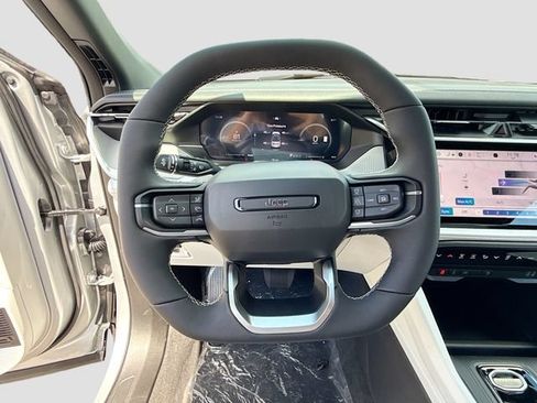 New 2026 Jeep Cherokee Limited AWD/4WD image 8