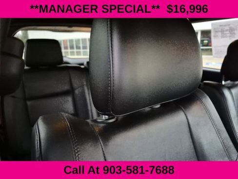 Used 2019 Jeep Grand Cherokee Limited image 17