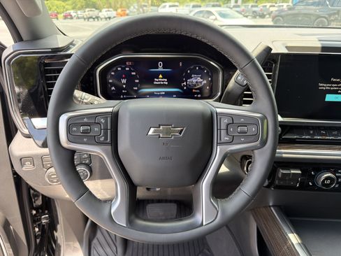 New 2026 Chevrolet Silverado 3500 LT w/ Trail Boss Package AWD/4WD image 23