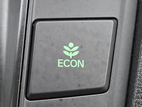 Used 2019 Honda CR-V EX image 8