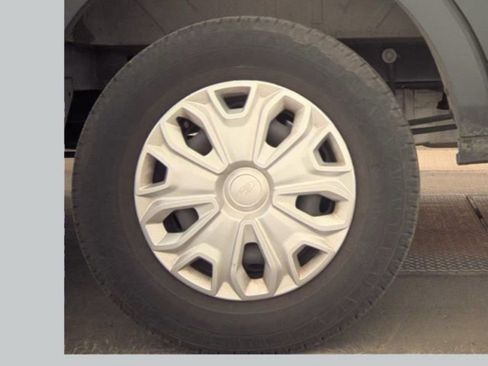 Used 2023 Ford Transit 350 XLT image 21