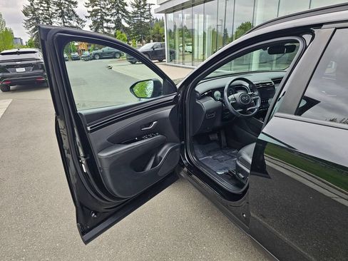 Used 2023 Hyundai Santa Cruz Limited w/ Cargo Package AWD/4WD image 18