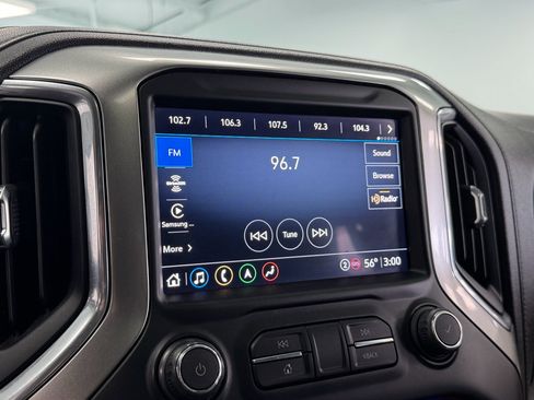 Used 2021 Chevrolet Silverado 1500 LTZ w/ Technology Package AWD/4WD image 26