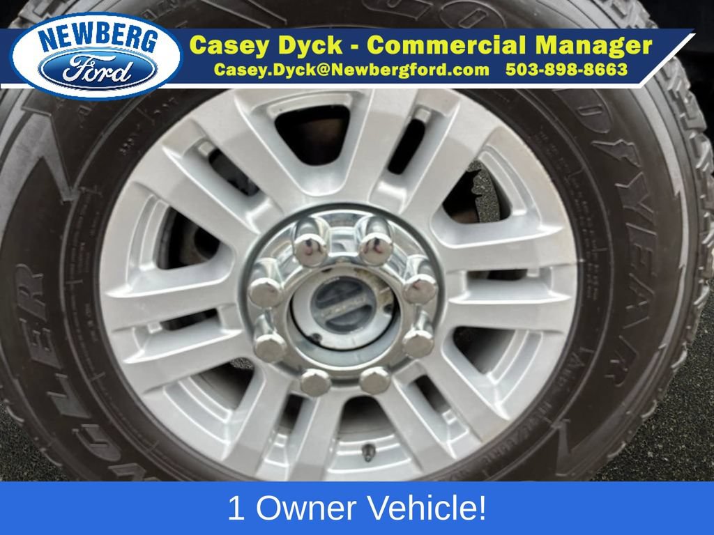 Used 2019 Ford F350 XLT w/ Camper Package AWD/4WD image 13
