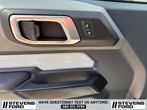 Used 2024 Ford Bronco Big Bend image 21