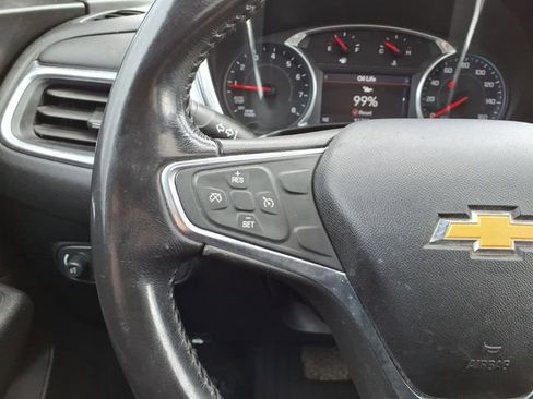 Used 2019 Chevrolet Equinox LT w/ Sun & Navigation Package image 16