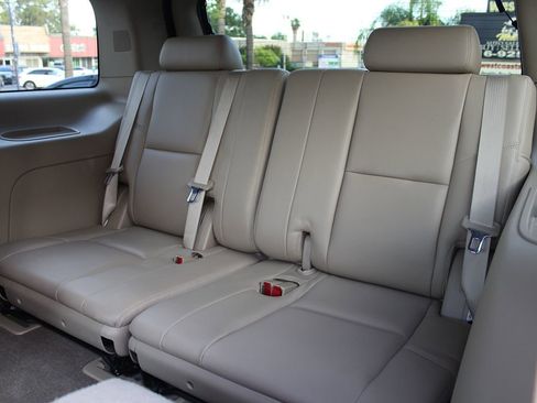Used 2013 GMC Yukon Denali AWD/4WD image 26