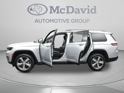 Used 2021 Jeep Grand Cherokee L Limited AWD/4WD image 43