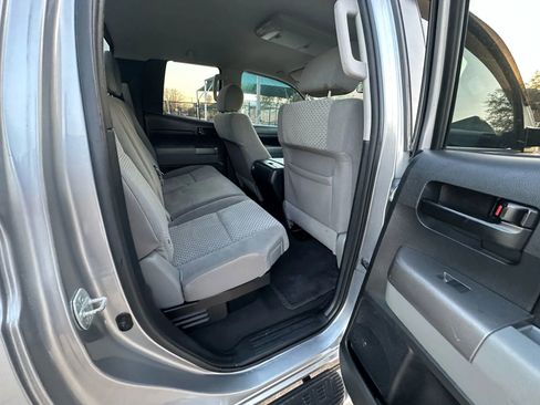 Used 2012 Toyota Tundra 2WD Double Cab w/ SR5 Pkg image 21