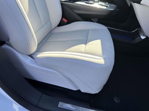 New 2026 Cadillac Lyriq Luxury image 9