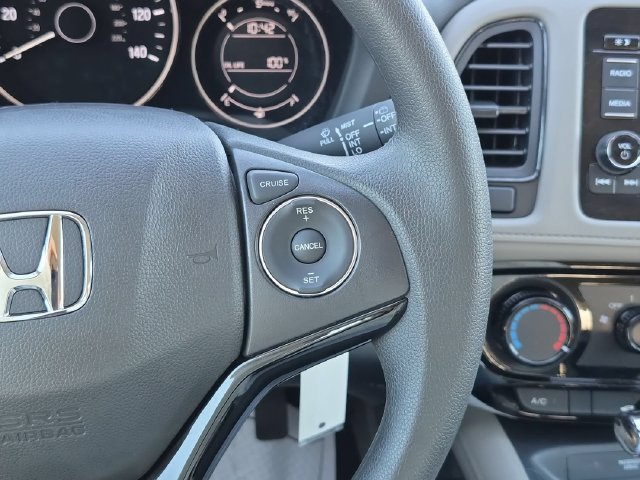 Used 2022 Honda HR-V LX image 17