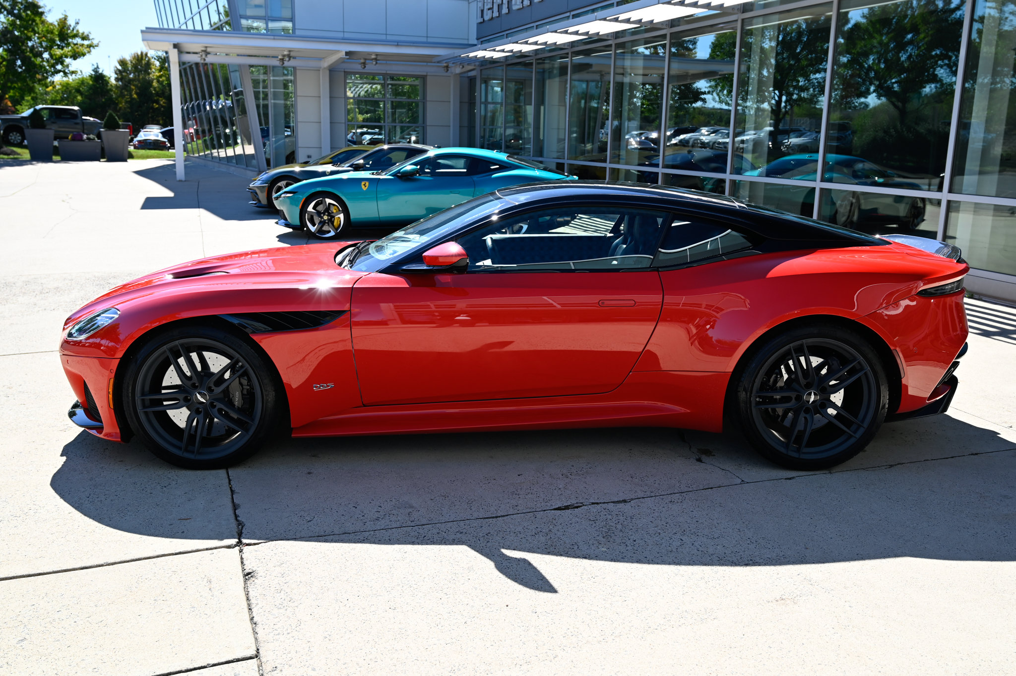 Used 2020 Aston Martin DBS Superleggera RWD image 8