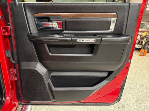 Used 2018 RAM 2500 Laramie w/ Convenience Group image 70