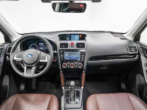 Used 2018 Subaru Forester 2.5i Touring w/ Popular Package #3B AWD/4WD image 12