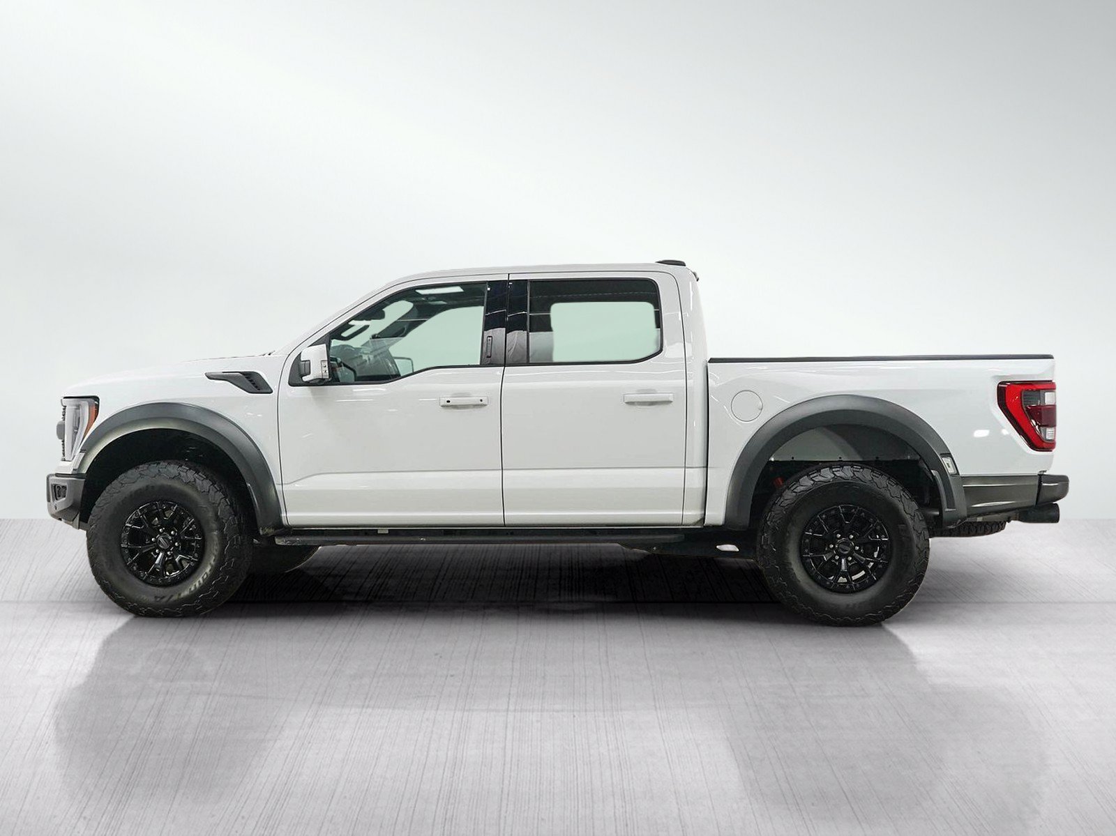 Used 2023 Ford F150 Raptor w/ Raptor 37 Performance Package AWD/4WD image 2
