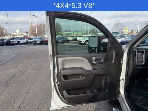 Used 2019 Chevrolet Silverado 1500 Custom w/ Custom Convenience Package image 24