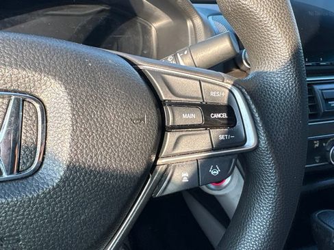 Used 2018 Honda Accord LX image 19