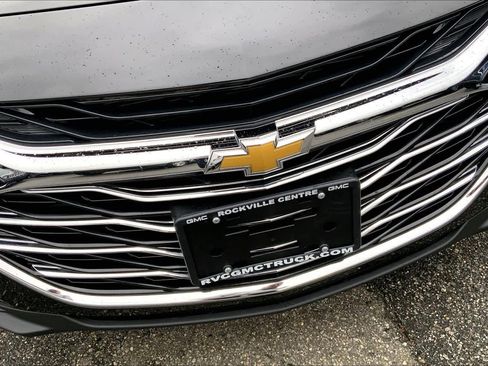 Used 2022 Chevrolet Malibu LT FWD image 32