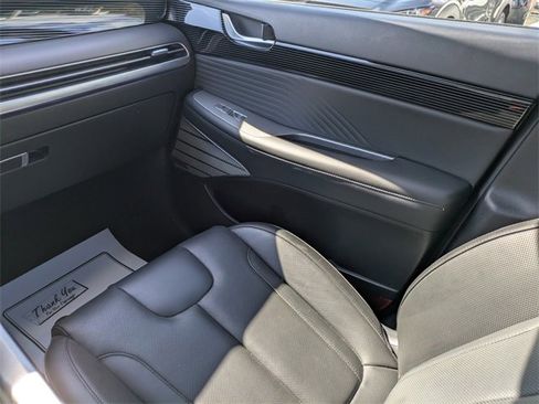 Used 2024 Hyundai Palisade Calligraphy image 14