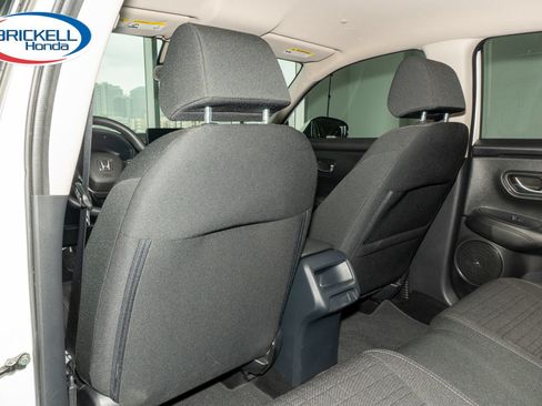 Used 2025 Honda HR-V LX image 25