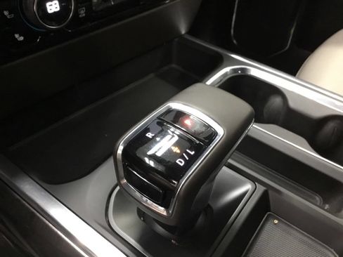 Used 2023 Chevrolet Silverado 1500 LTZ w/ Technology Package AWD/4WD image 30