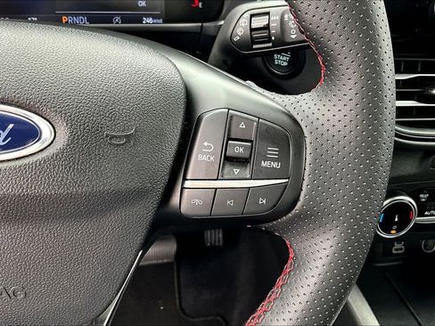 Used 2025 Ford Escape ST-Line AWD/4WD image 13