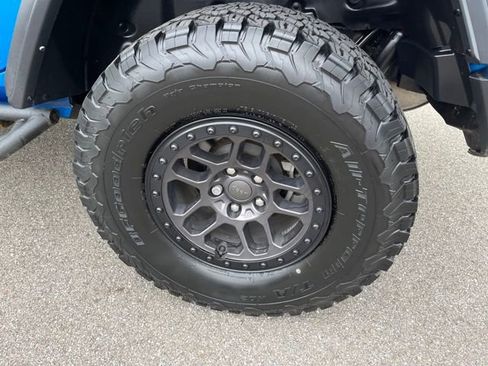 Used 2022 Jeep Wrangler Unlimited Sport image 41