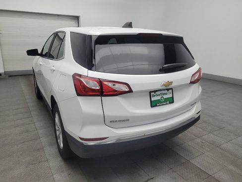 Used 2021 Chevrolet Equinox LT w/ Driver Convenience Package AWD/4WD image 5