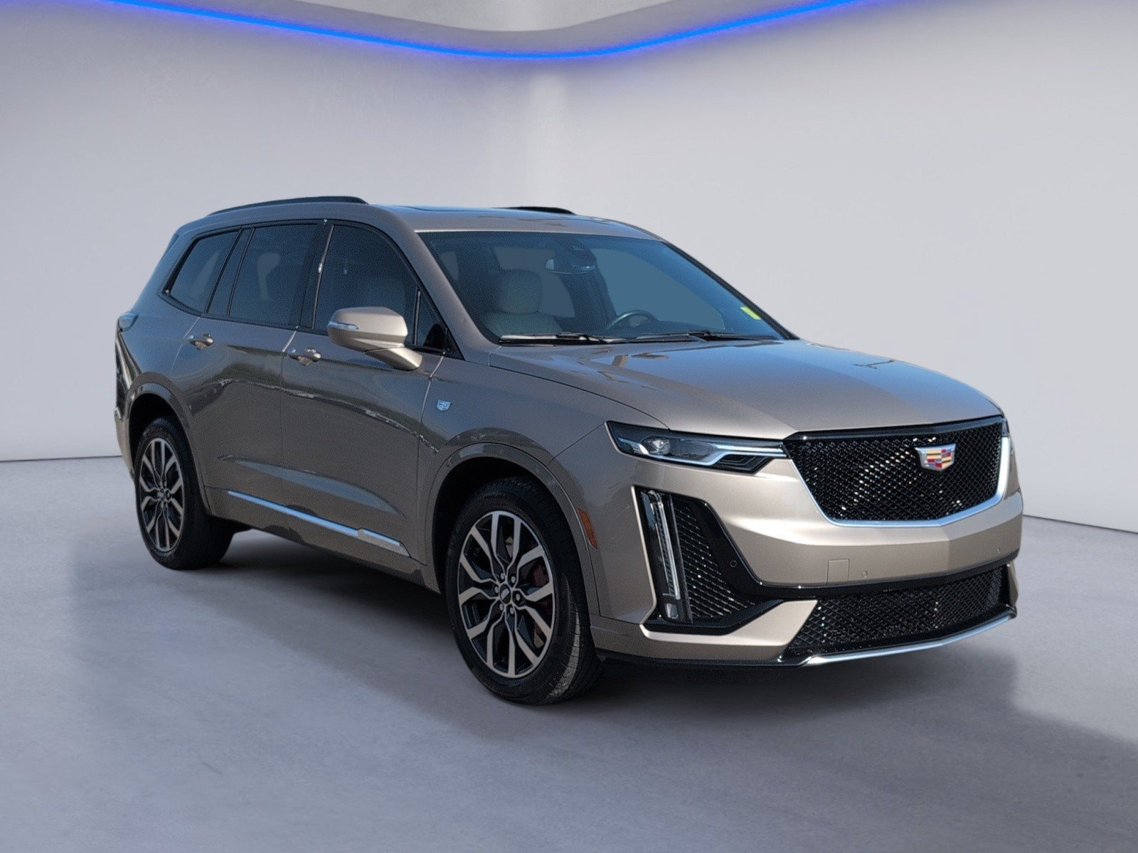 Used 2023 Cadillac XT6 Sport AWD/4WD image 9