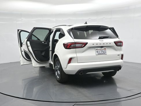 Certified 2024 Ford Escape ST-Line w/ Equipment Group 301A image 35